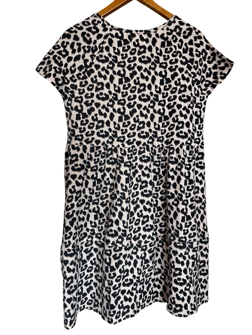 NWT Pact Pink Leopard Revive Popover Mini Dress Size Medium Tiered Scoop Neck - Picture 3 of 9